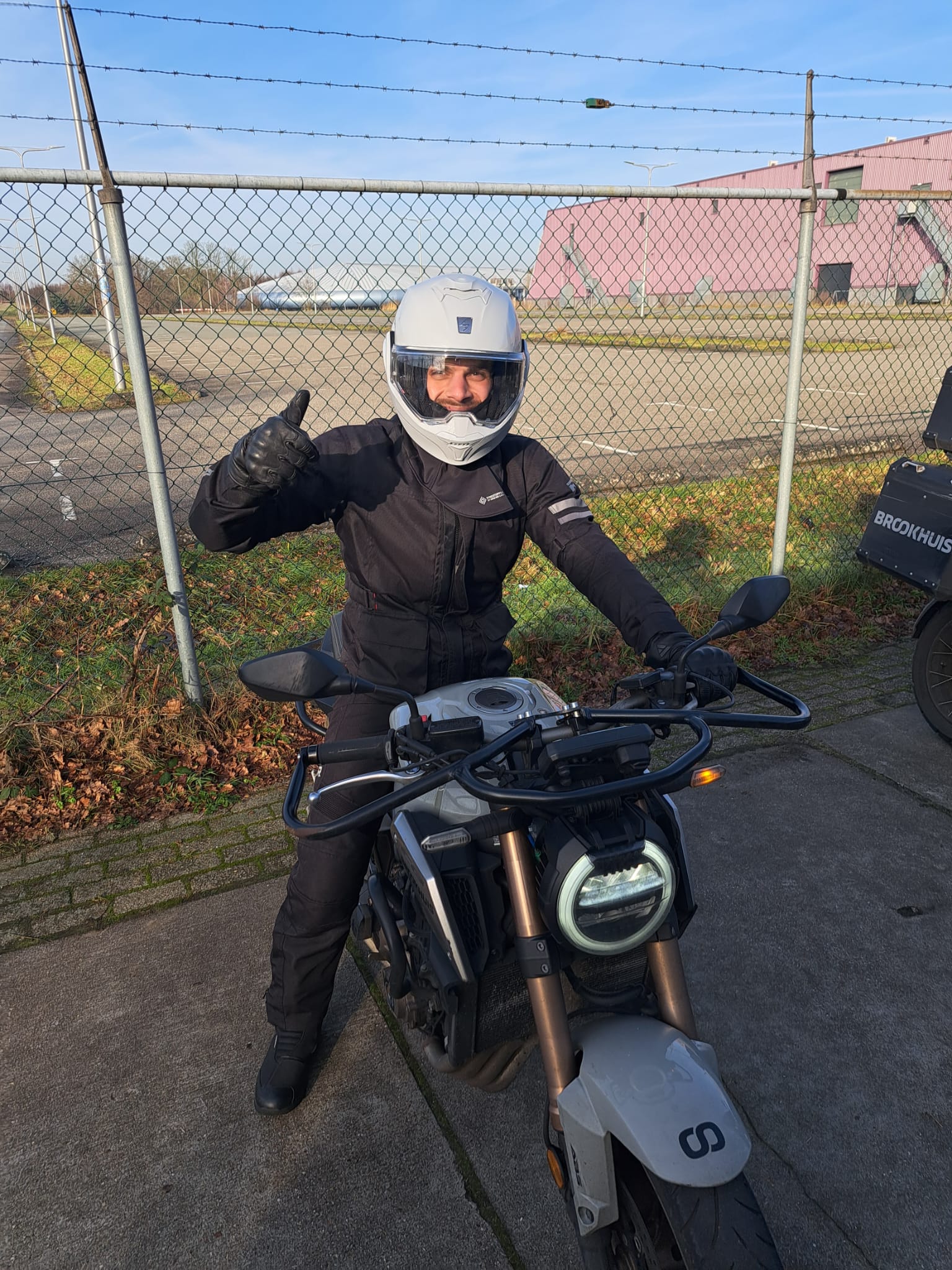 Uitdeuken zonder spuiten